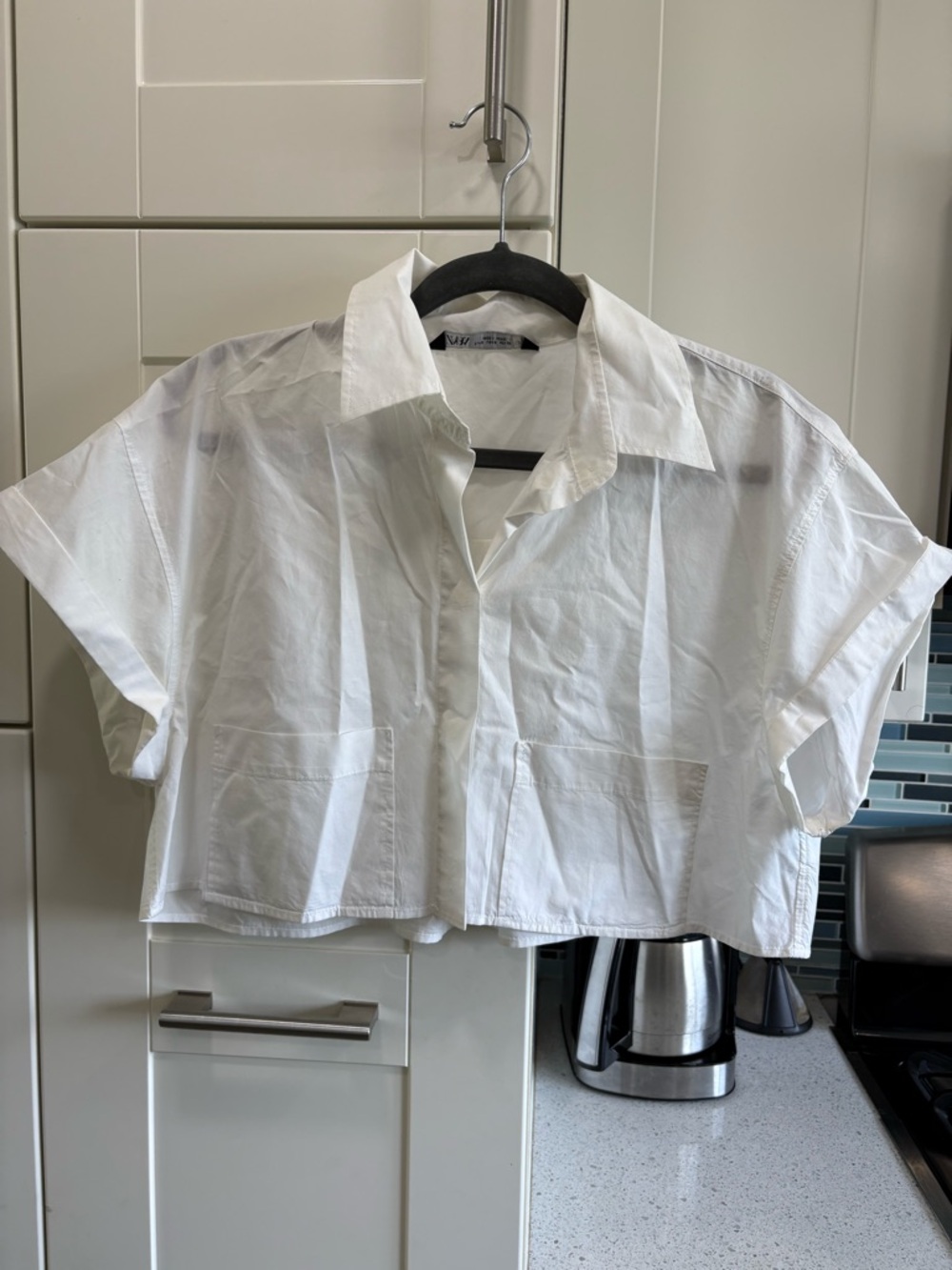 Zara cropped button down top